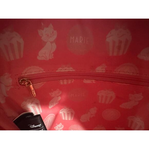 Loungefly Disney Aristocats Marie Cat Cupcake Backpack - Picture 10 of 10